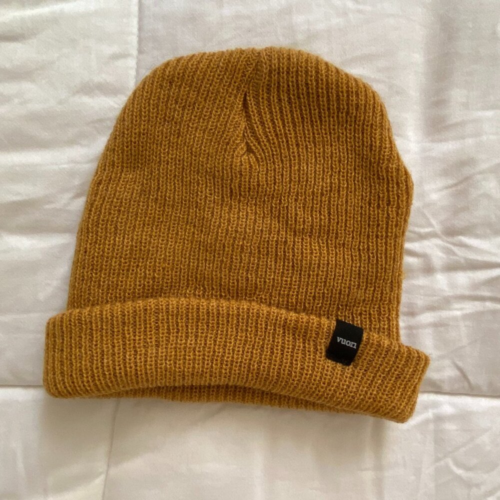 Vuori Knit Beanie